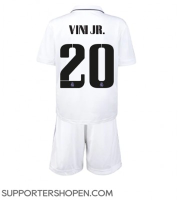Real Madrid Vinicius Junior #20 Hemmatröja Barn 2022-23 Kortärmad (+ korta byxor)